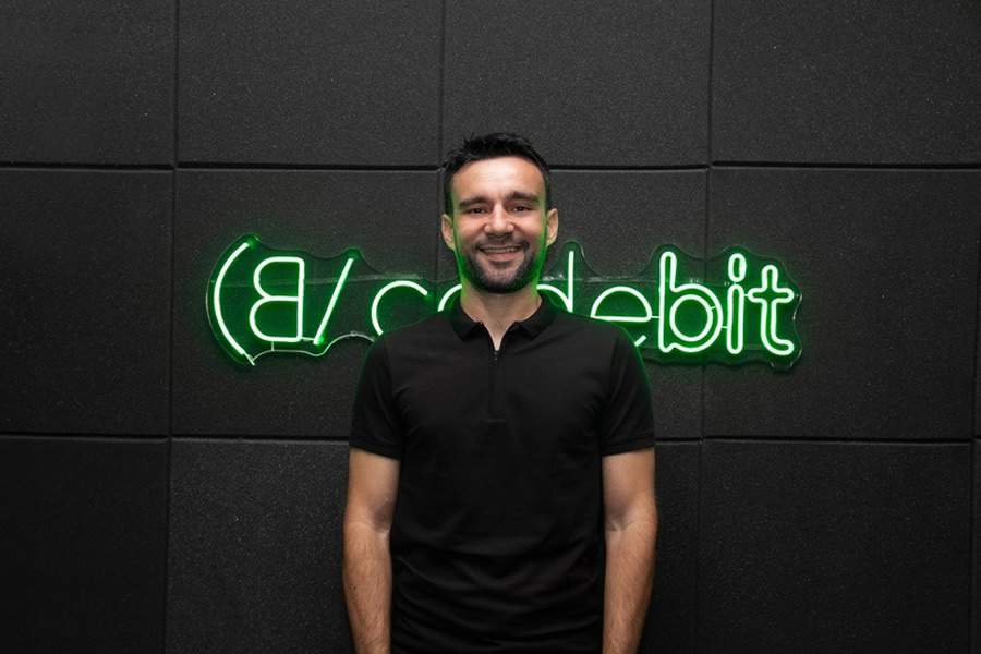 Heitor Cunha, CEO da CodeBit, créditos da imagem Bruna Schiavottiello