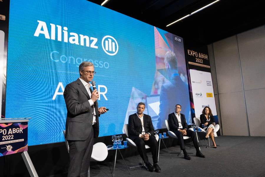 Luciano Calheiros, diretor executivo de Negócios Corporativos e Saúde da Allianz Seguros, na ABGR 2022_Crédito_divulgação