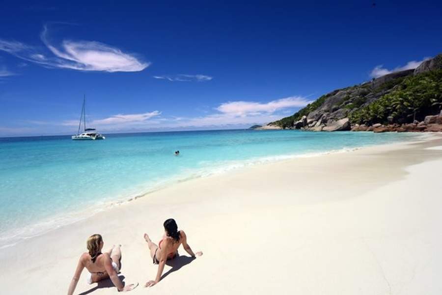 Dia Internacional da Mulher: Seychelles é a opção ideal para uma viagem com si mesma