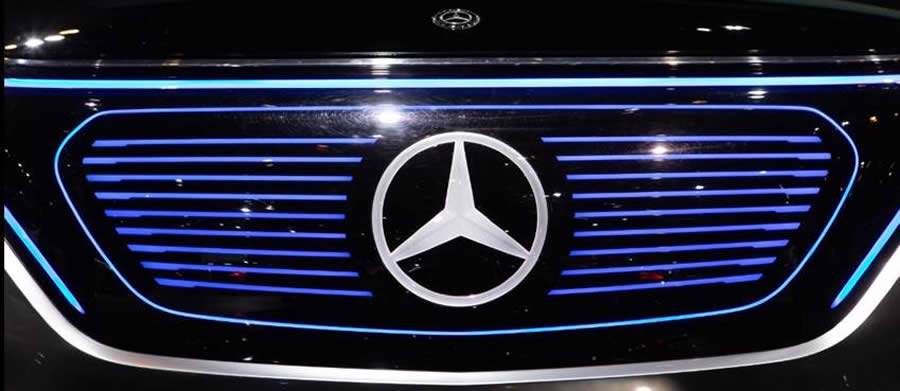 Mercedes-Benz Automóveis celebra a liderança do segmento premium
