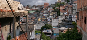  Falta de áreas verdes no Jardim Padroeira, em Osasco, piora sensação térmica nos dias quentes - Léu Britto/ Agência Mural