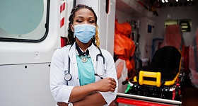 Gestores explicam como funciona a Central de Regulação Médica e se é possível receber chamados presenciais - Freepik