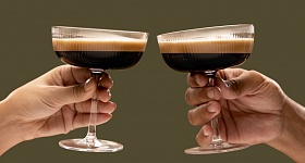 Café na taça - Minted Coffee Mule - Divulgação 