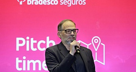 José Loureiro durante formatura do DesBRAva