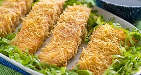 Salmão em Crosta de Batata Palha - Crédito: Divulgação 