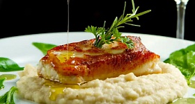     Nutricionista ensina receitas fáceis de preparar, gostosas e proteicas, sem carne vermelha, para consumir na quaresma - Crédito Freepik