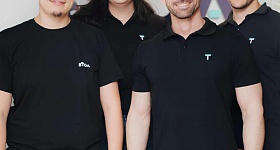 da esquerda para a direita, os sócios Leonardo Reis, Vitória Amaral, Luiz Sampaio e Eduardo Marcellini