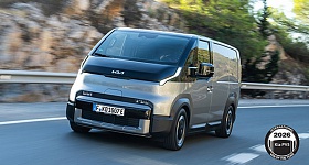 Kia-PV5-premio-van-26