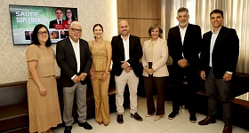 Dirigentes do CSP-MG, Sincor-MG, SindSeg MG/GO/MT/DF e representantes da FenaSaúde e da ANS - Fotos: Arnaldo Athayde