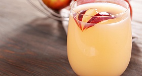 Crédito: depositphotos/belchonock Crédito: Divulgação Yakult