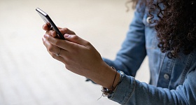 Disponível para download nas plataformas App Store e Google Play, o app traz uma série de funcionalidades que visam otimizar a operação. - Divulgação | Europ Assistance | ShutterStock