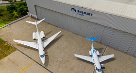 Aeronaves Hawker 400 do programa de compartilhamento Solojet Shares
