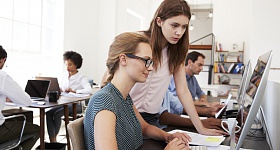 Mercado de trabalho em 2026 vai valorizar hard e soft skills - Envato