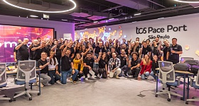 42 colaboradores da companhia foram divididos em sete equipes multidisciplinares