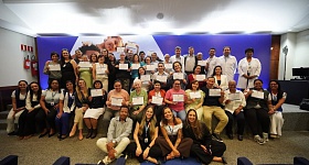  Durante evento, Hapvida entrega 150 certificados a pacientes que concluíram as sessões de quimioterapia - Crédito: Divulgação Hapvida