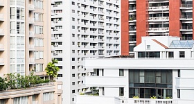  Decisão do TJGO afirma que impedir participação em assembleia, mesmo com liminar vigente, é ilegal - Freepik