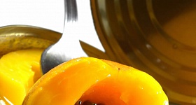 Pêssego em lata - Divulgação Abeaço