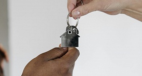 O primeiro passo para adquirir um imóvel próprio é entender claramente qual é a meta financeira - Pexels