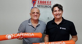 Aldeci Medeiros (à esquerda) e Pablo Riosney Barbosa Felix