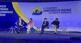  Dirigentes da CNseg, OCB, Susep e ENS durante painel no 6º ConsegNNE, em Salvador (BA). Divulgação/CNseg