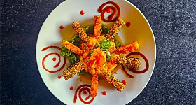 Crispy Thay Pitanga, dos Chefs Marcelo Carlos e Samuel, do Pitanga Ilhabela - Divulgação.