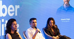 Ao centro, Eduardo Viegas, COO da Kovr