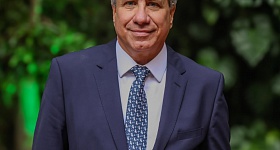 Dr. Roberto Seme Cury, presidente da SINOG