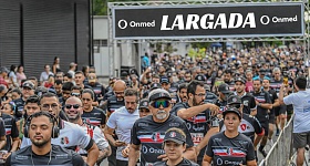 Cerca de 2 mil atletas participaram da corrida que teve patrocínio master da Onmed Saúde