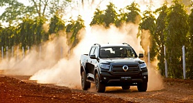 O modelo competirá na versão original de fábrica (Divulgação)