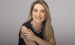 Izabela Rücker Curi