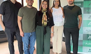 Da esquerda para a direita: João Levandowski, diretor comercial da Azos; Rafael Cló, CEO da Azos; Sonia Marra, presidente do CVG-RG; Márcia Accorsi, gerente Comercial da Azos e André Rezende Head de treinamento da Azos – Crédito: Divulgação