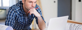 As compras online ou físicas devem ser feitas apenas em lojas com boa reputação | Imagem: Freepik – Gpointstudio