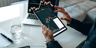  Invest Hub é o novo hub de consórcios voltado para escritórios de investimentos. Imagem: Canva