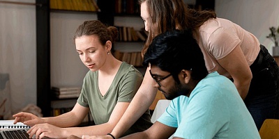  Especialistas em carreira priorizam as habilidades comportamentais ao domínio técnico na hora da contratação - Crédito das fotos Freepik