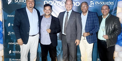 Executivos da operadora NovoPlano, E4 Souções e Solidus Administradora celebram a parceria