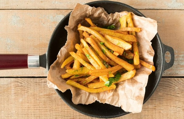 Batata frita com sal de ervas - Revista Sabores do Sul