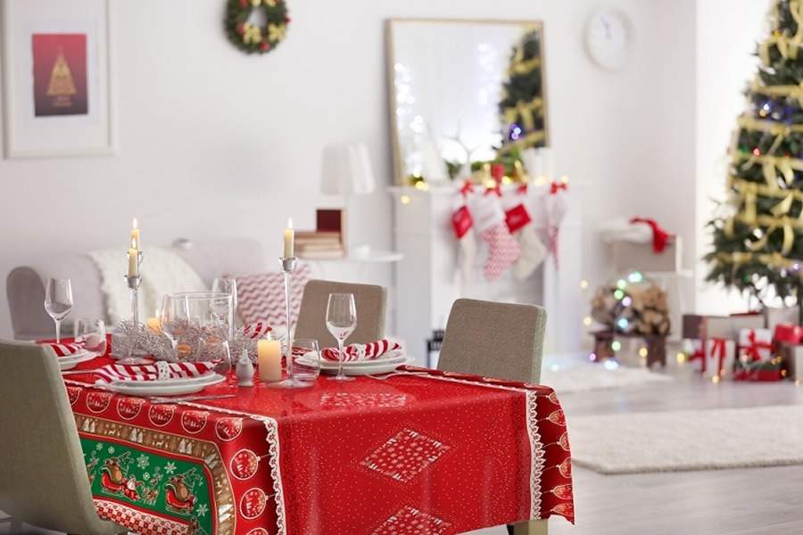 Toalhas temáticas são opções para decorar no Natal