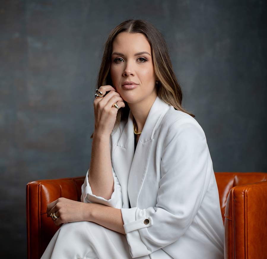 Anna-Julia-Goulart---RF-Advogados-