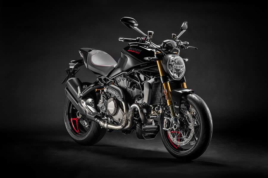 Ducati Monster 1200 S agora na cor Black
