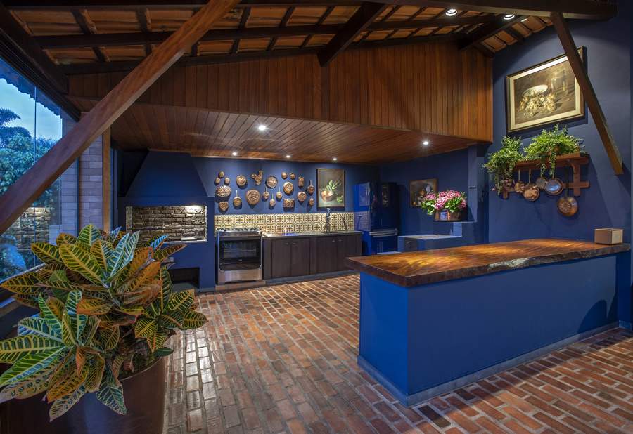 Reforma r&aacute;pida, simples e de baixo custo: a pintura das paredes &eacute; a maneira mais eficaz e surpreendente de transformar a decora&ccedil;&atilde;o dos ambientes com muita cor e criatividade - Est&uacute;dio Pixel