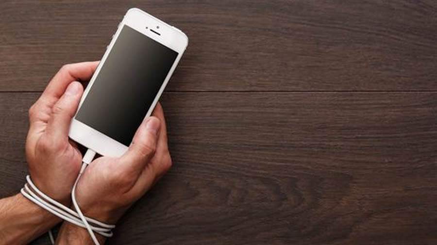 Nomofobia: Voc&ecirc; tem medo de ficar longe do celular?