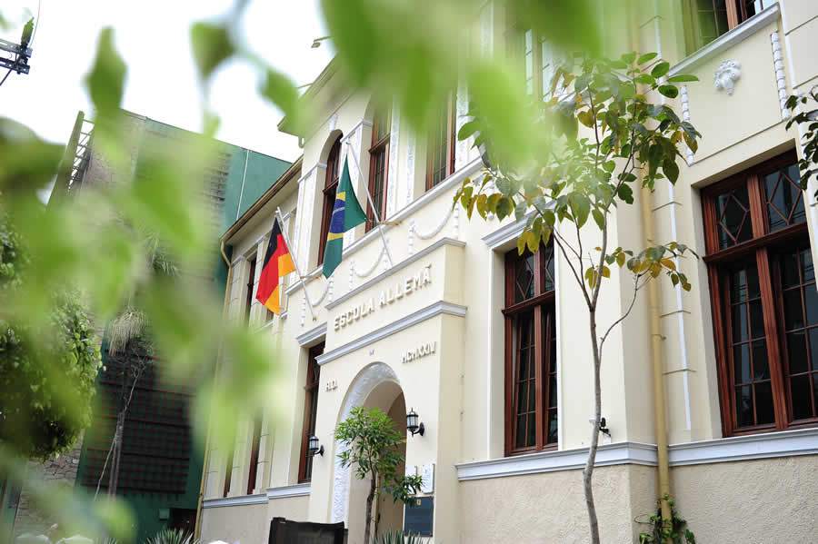 Col&eacute;gio Benjamin Constant &eacute; o primeiro cliente empresarial da Qsa&uacute;de