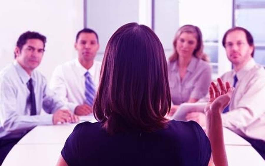 Cadeia do cal&ccedil;ado lan&ccedil;a grupo para estimular lideran&ccedil;as femininas