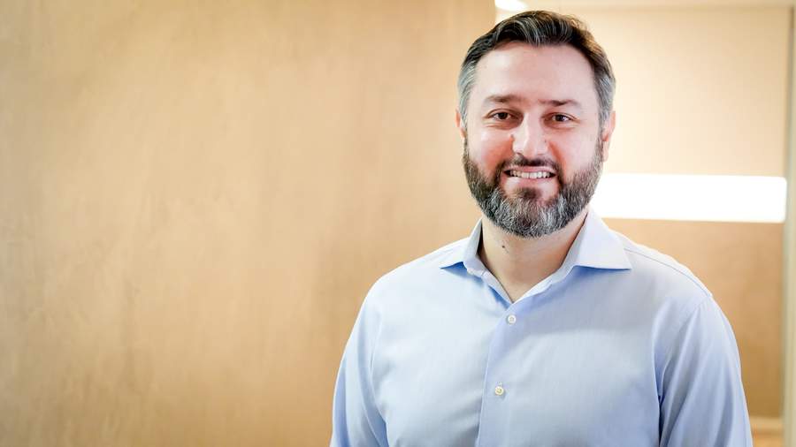 Por que os data centers s&atilde;o considerados estruturas de miss&atilde;o cr&iacute;tica?