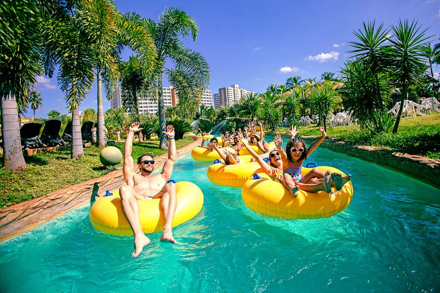 Hot Beach Parques &amp; Resorts recompensa fidelidade com desconto exclusivo para clientes