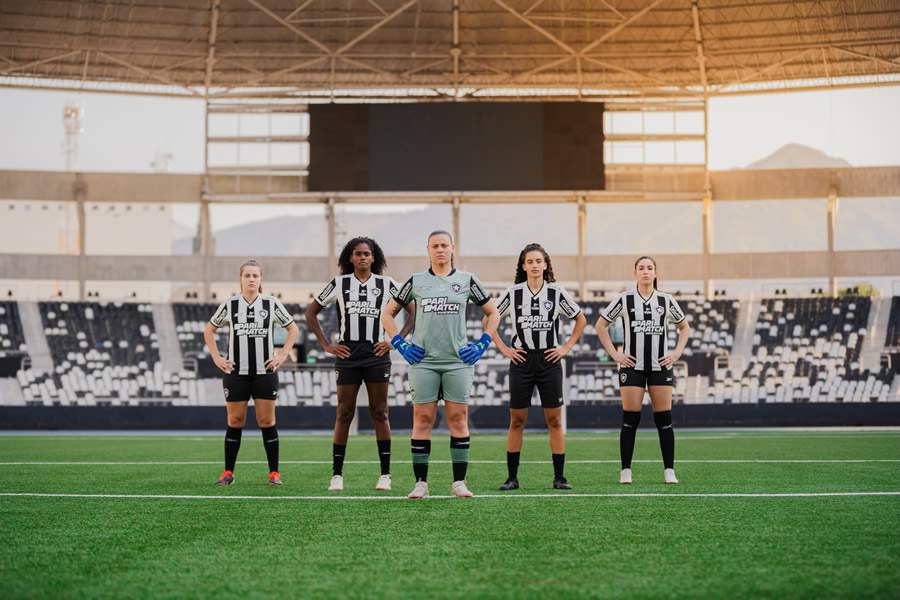 SHEIN &eacute; a nova patrocinadora do time feminino do Botafogo