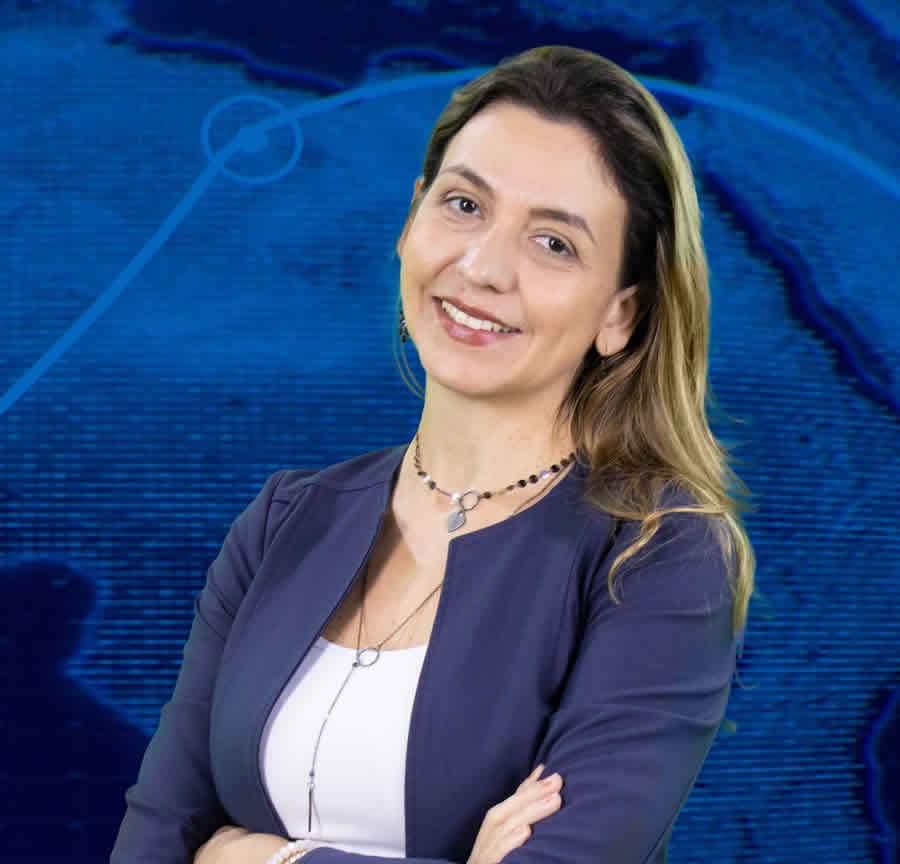 ShirleyFernandes_DiretoraComl_N1IT_Grupo_Stefanini3