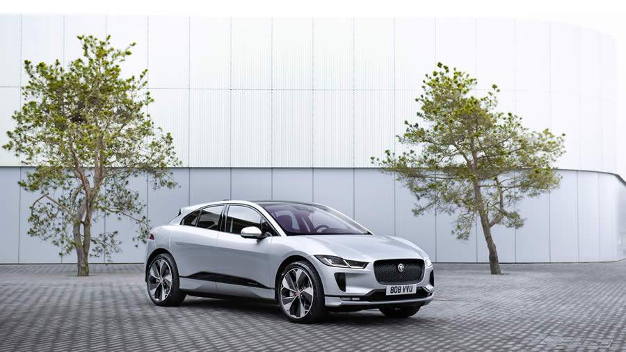 Jaguar e Land Rover Foram As Marcas Premium que Mais Engajaram os Brasileiros nas Redes Sociais no Segmento em 2019