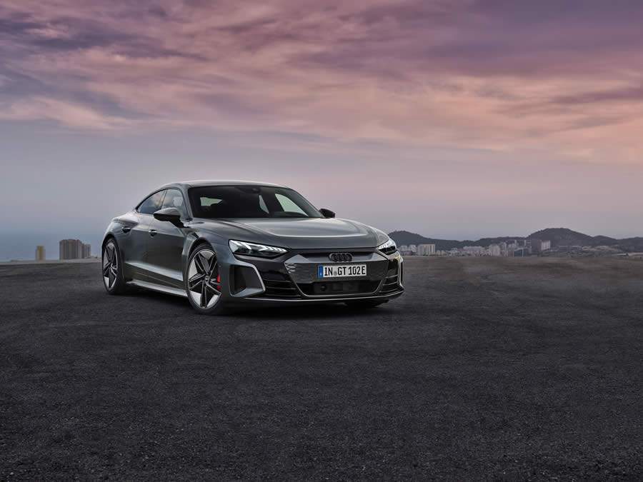 Audi apresenta novos RS e-tron GT e e-tron S Sportback em live no Youtube