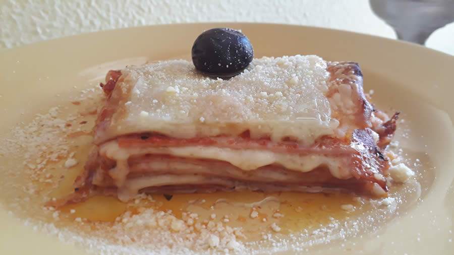 Lasanha de Mozzarella de Búfala e Presunto